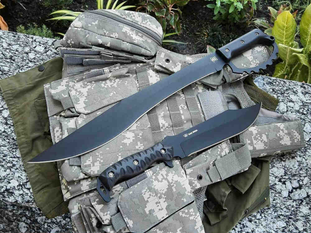 military machetes